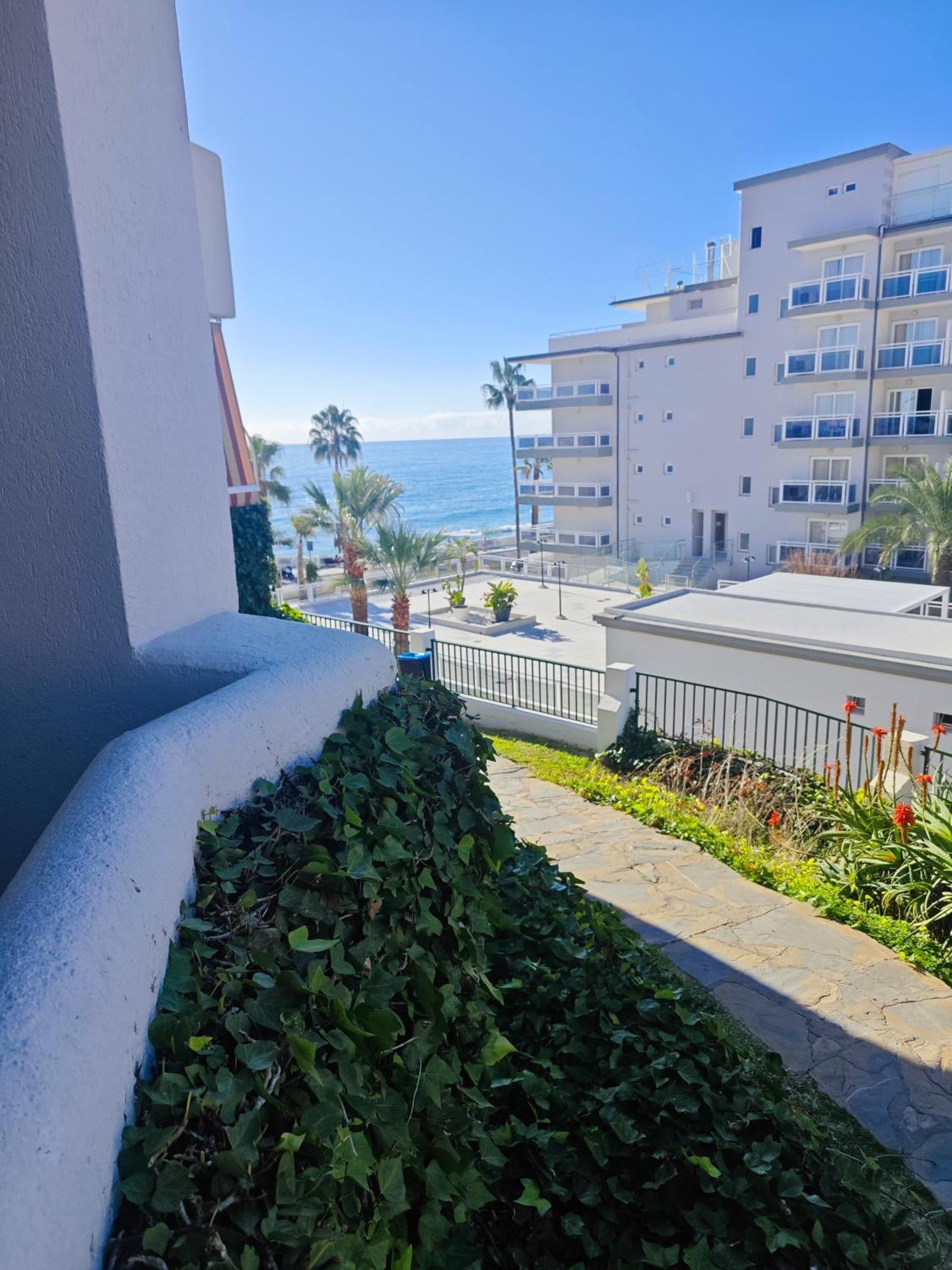 El Estudio De La Playa Benalbeach Vistas Al Mar Benalmádena Εξωτερικό φωτογραφία